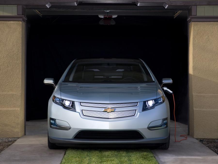  Chevrolet Volt 2010 года  (фото 11 из 16)